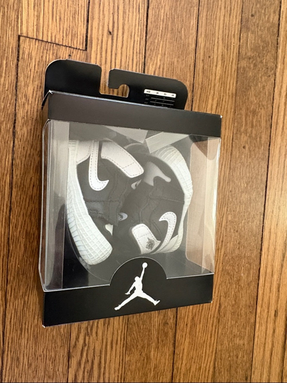 NIB Jordan 1 black and white crib bootie 1c NWT